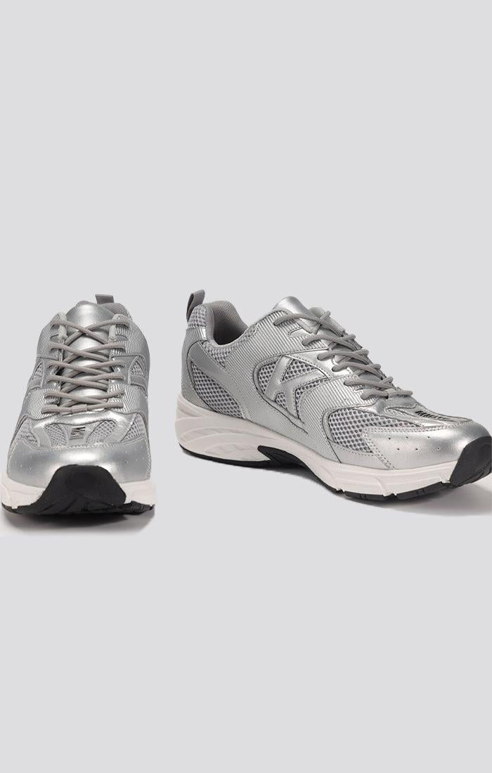 sneakers / Silver Runner Sneakers