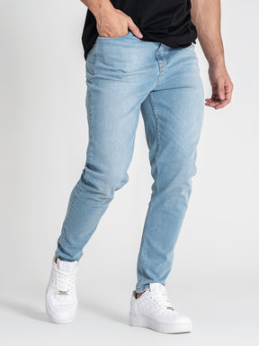 jeans / Light Blue Carrot Leg Jeans