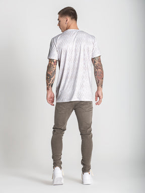 t-shirts / White Nouveau Printed Tee