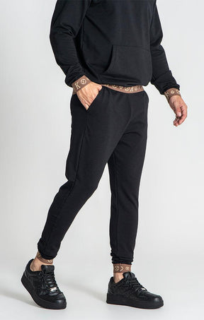 joggers / Black ChoKo Joggers