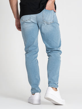 jeans / Light Blue Carrot Leg Jeans